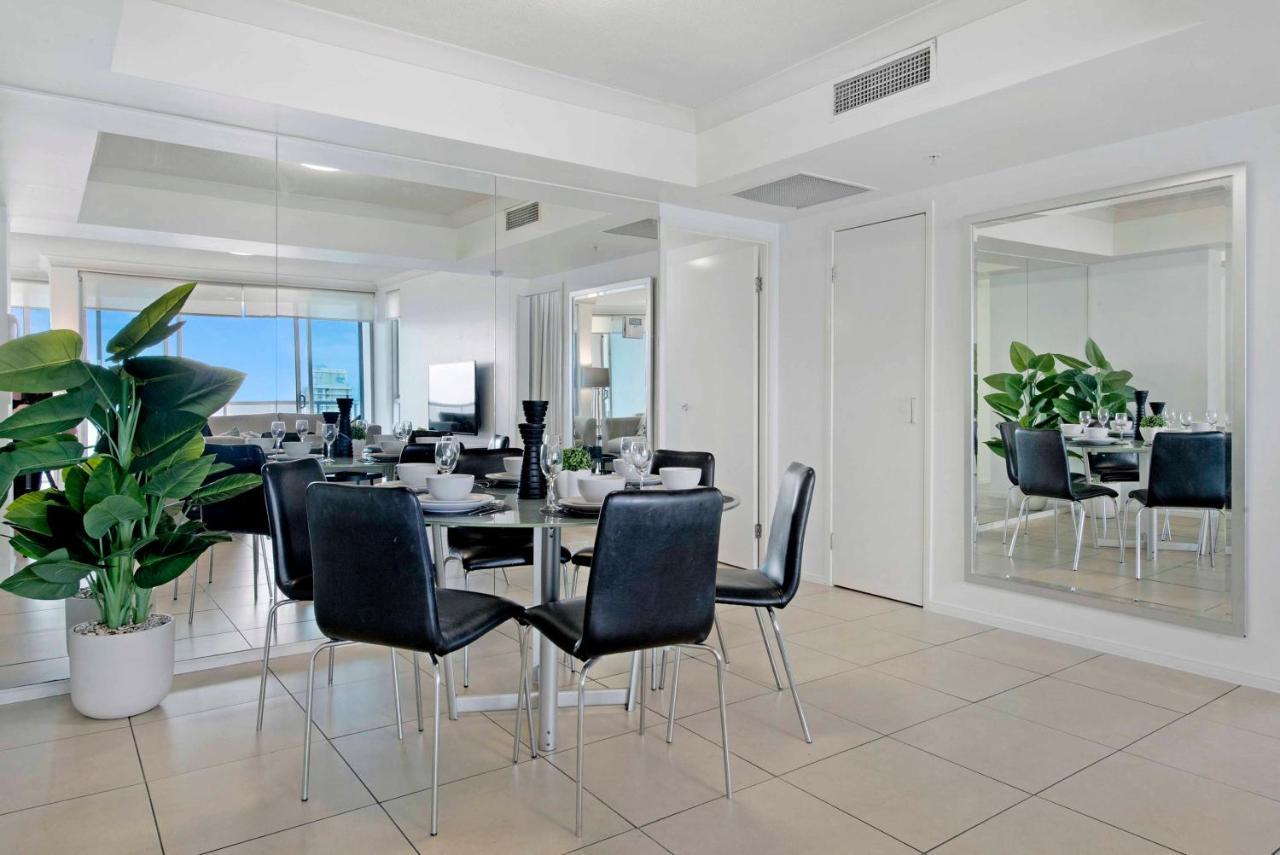 Chevron Renaissance - Self Contained & Privately Managed Apartments Gold Coast Exterior photo