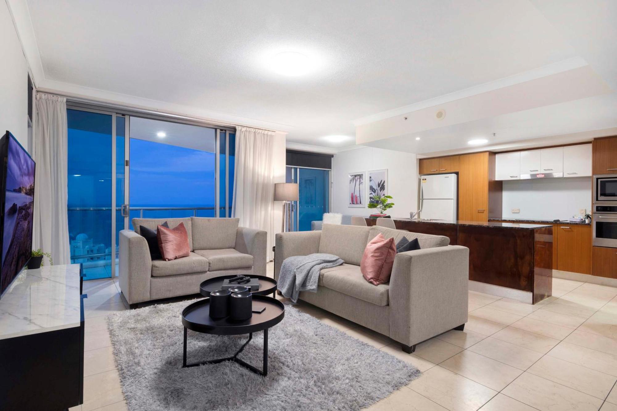 Chevron Renaissance - Self Contained & Privately Managed Apartments Gold Coast Exterior photo