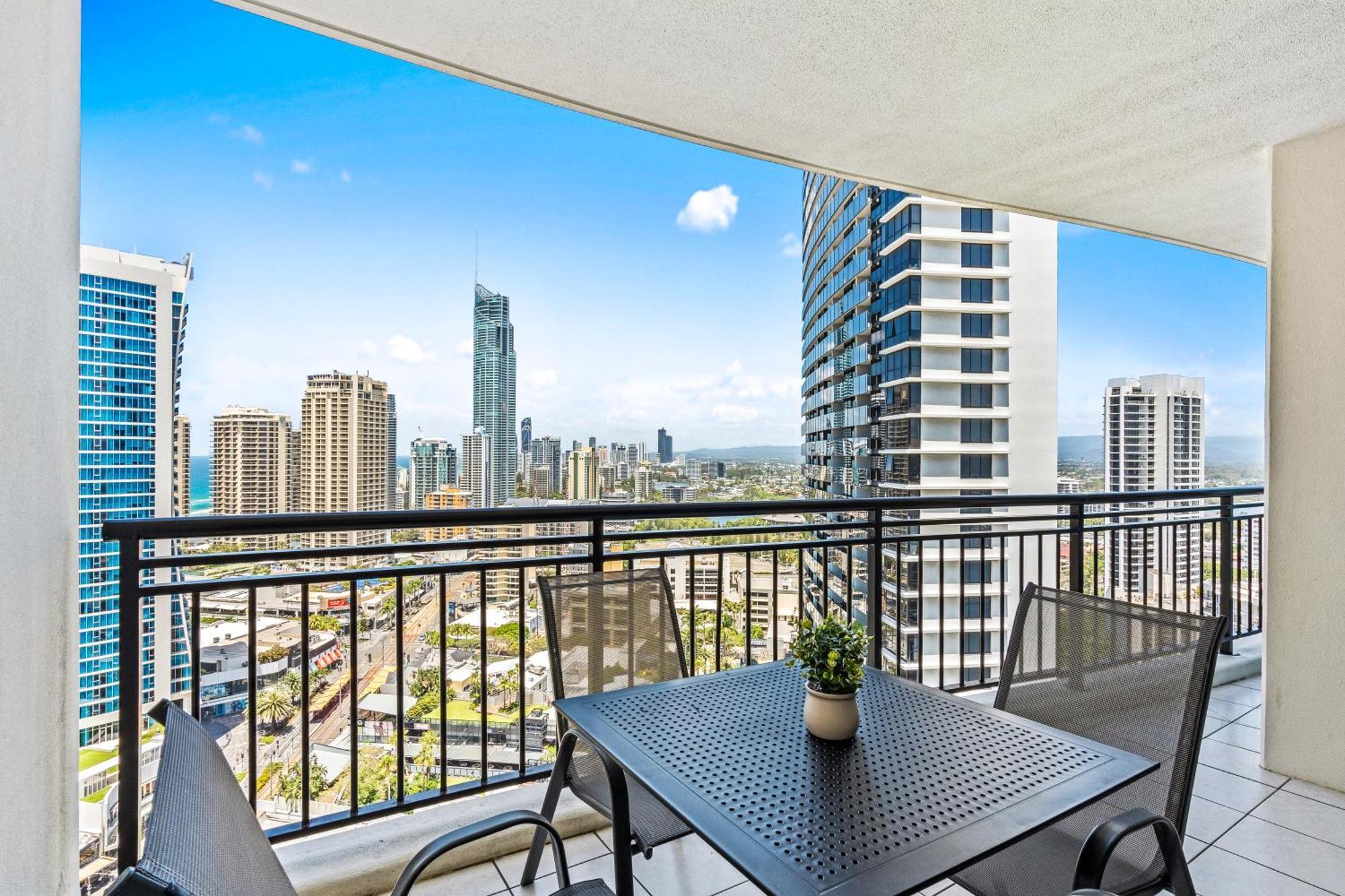 Chevron Renaissance - Self Contained & Privately Managed Apartments Gold Coast Exterior photo